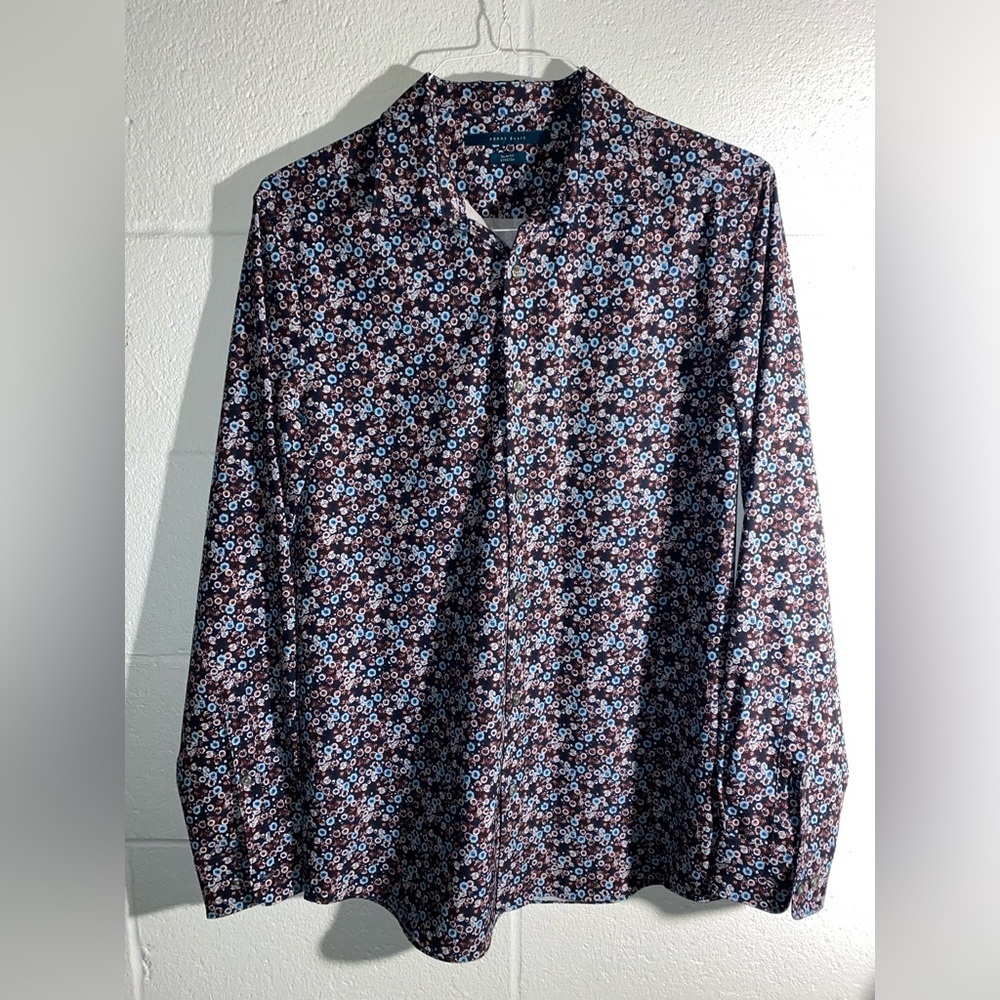 NWOT Perry Ellis Purple and Blue Floral Button Down Men’s Shirts size M